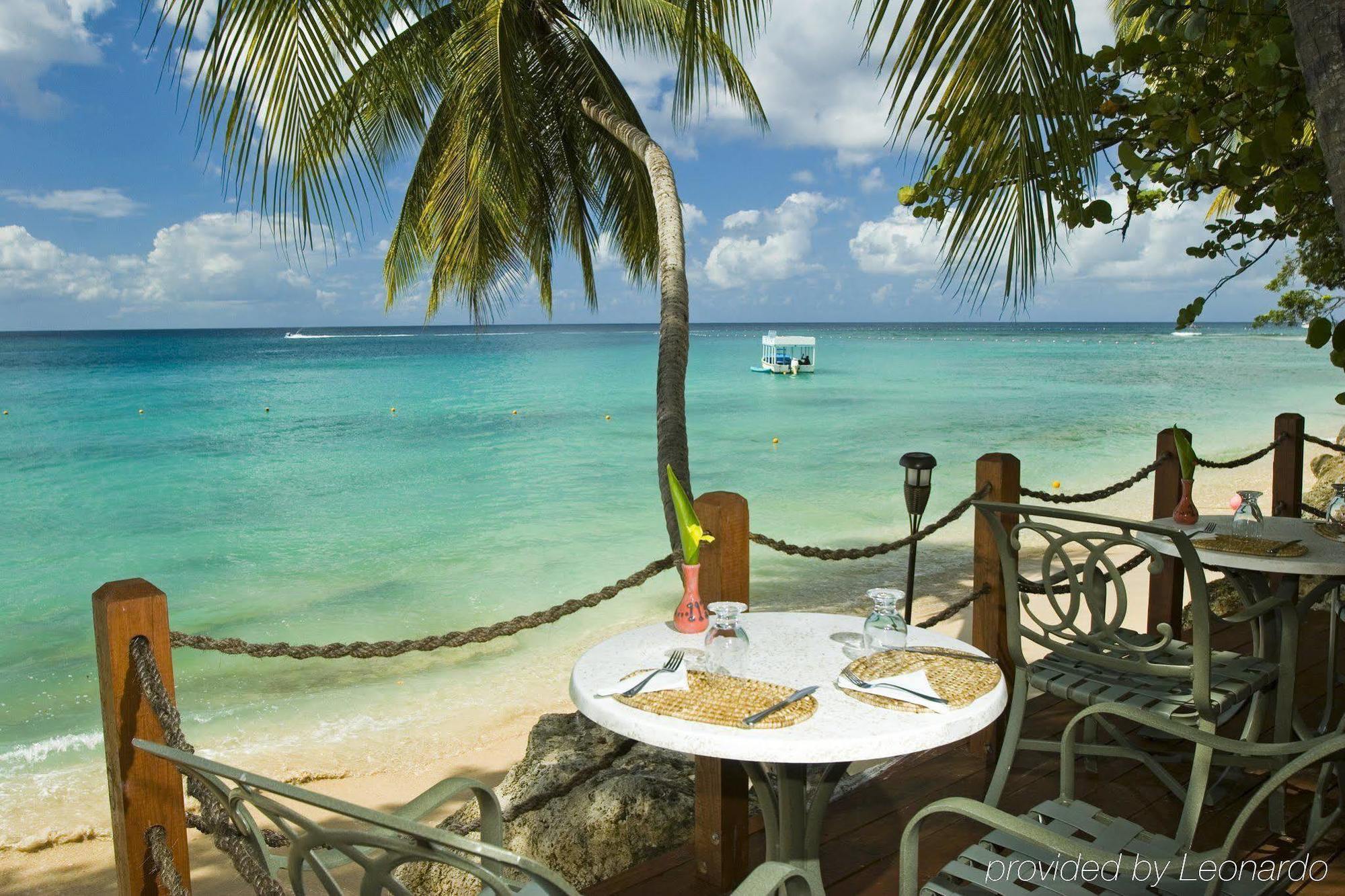 Settlers Beach Hotel Saint James Restaurant photo